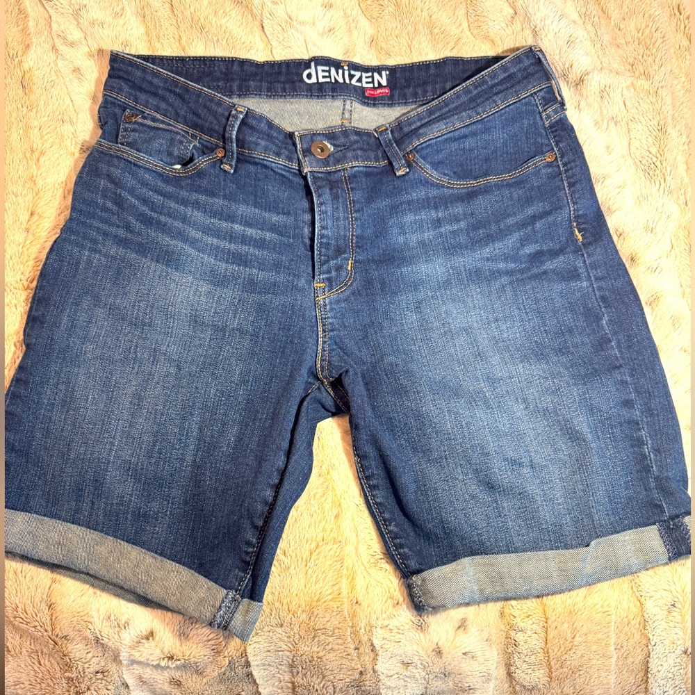 Denizen from Levi  Denim Shorts Size 8/29